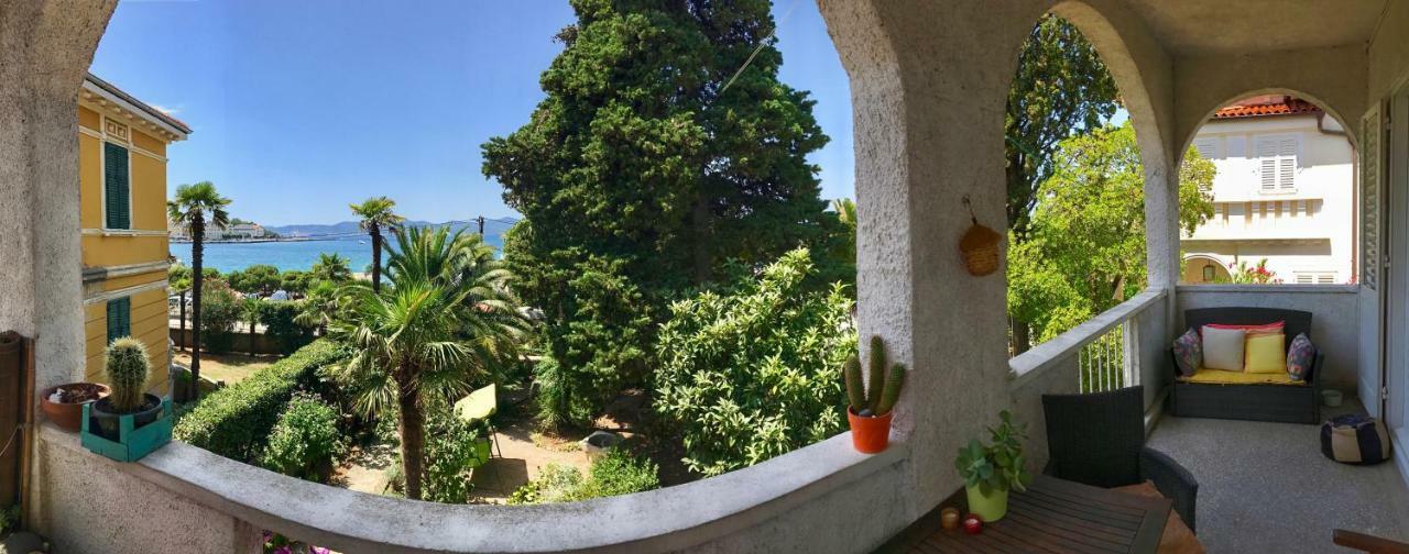 Secret Garden Apartment *
